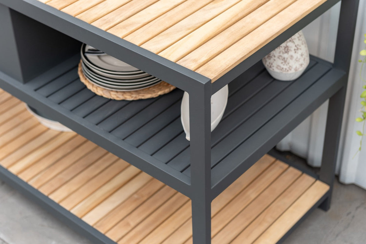 Amber Outdoor Kitchen